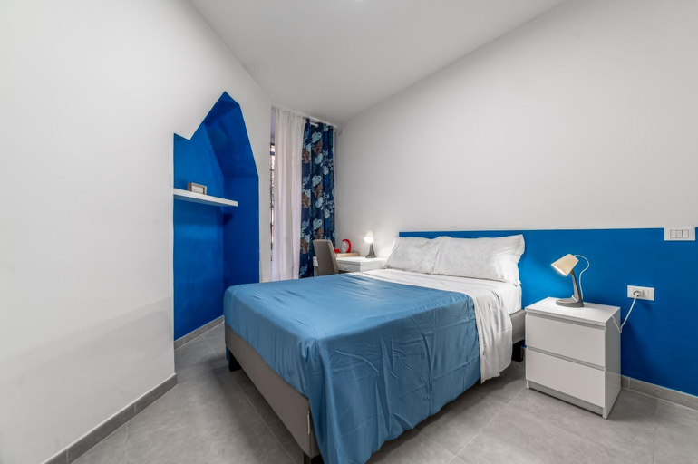 Bed, Cozy Enna Rooms - Metro Re di Roma & WiFi, Rome