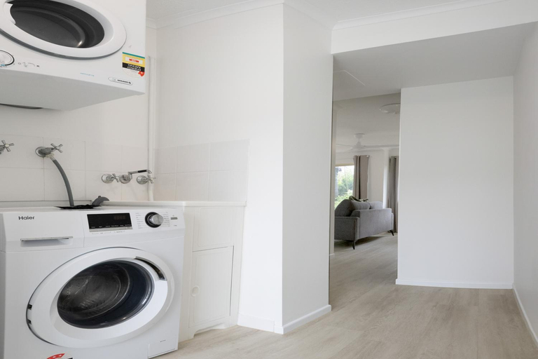 Bathroom 4, Mackay Seabreeze Apartments, Mackay - Pt A