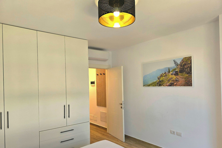 Interior 5, Beach Haven Hideaway 291, Durrësit