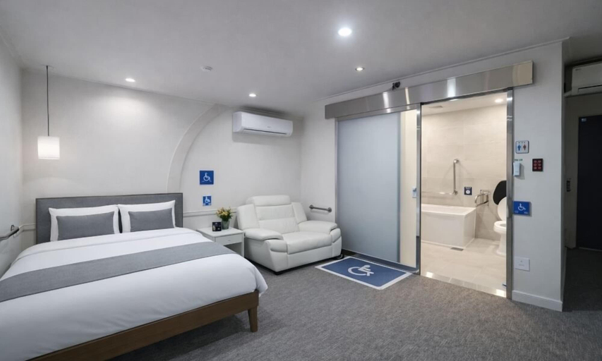 Bedroom 2, GOYOHAN HOTEL, Gangseo