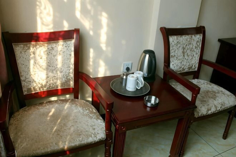 Others 4, Jinquan Business Hotel, Honghe Hani and Yi