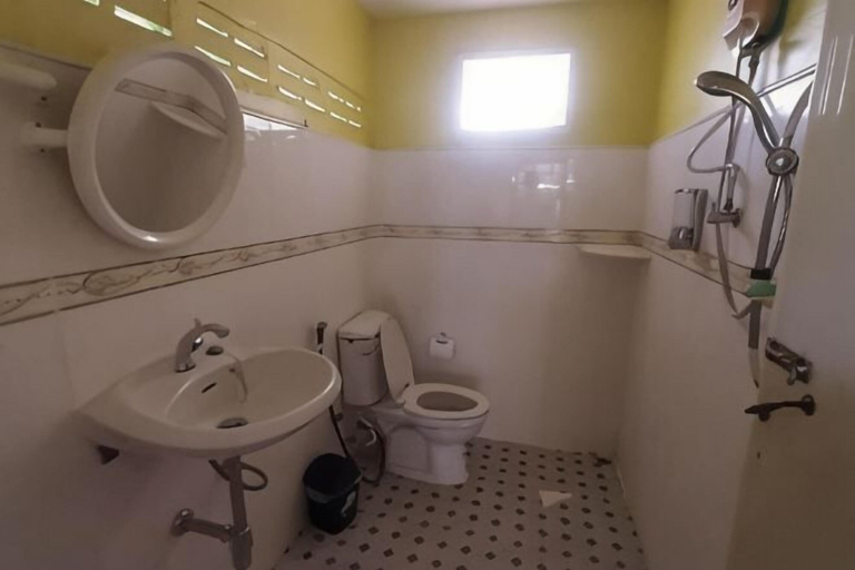 Bathroom 4, Parichat house, Pak Chong