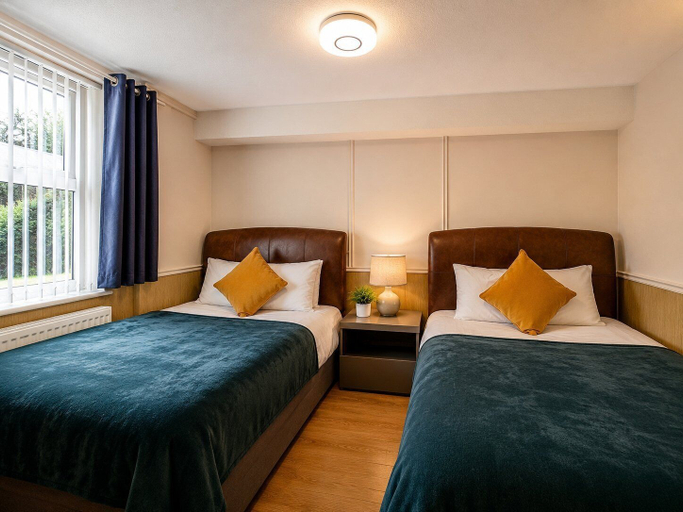 Bedroom 3, Stylish Self-Catering Apartments, Sefton