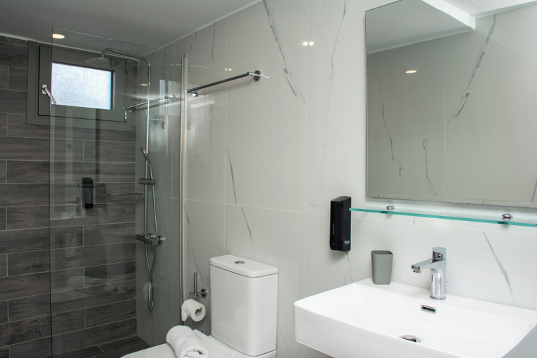 Bathroom 4, Saint George Gournes Bay, Crete