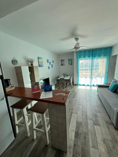 Living room 5, Beachfront Apartment With Terrace, Málaga
