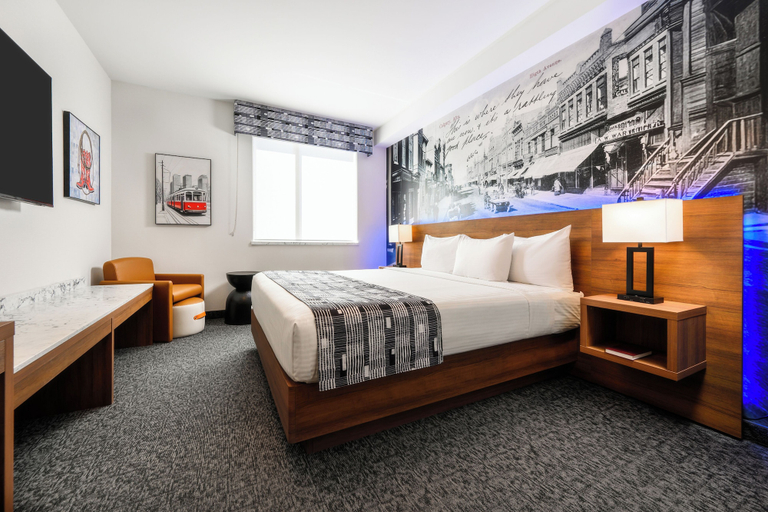 Bedroom 3, Acclaim Hotel By CLIQUE, Division No. 6