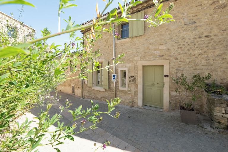 Exterior & Views, La vie de château, Drôme