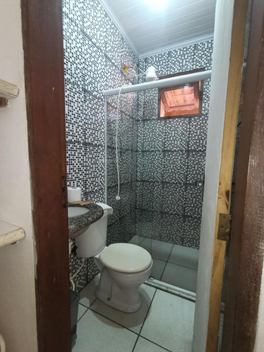 Bathroom 4, Pousada Paraty, Parati