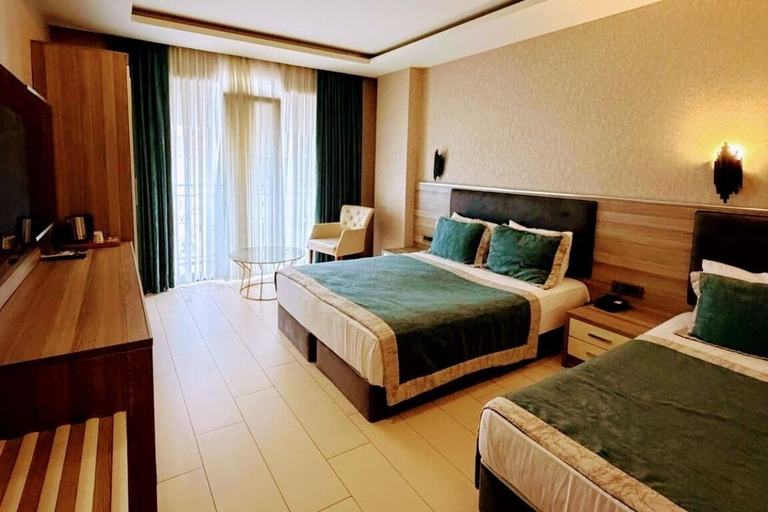 Bedroom 3, Restwon Suit Hotel, Bakırköy