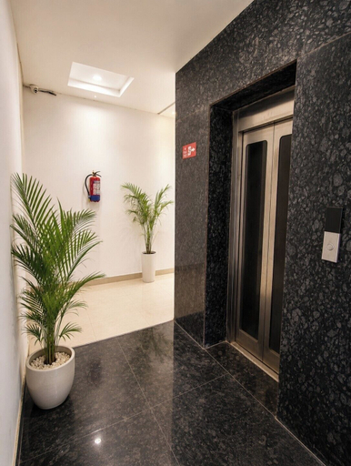 Others 4, Hotel Wamson, Gautam Buddha Nagar