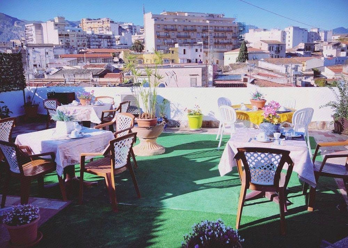 Food & Drinks 4, B&B Camelot, Palermo