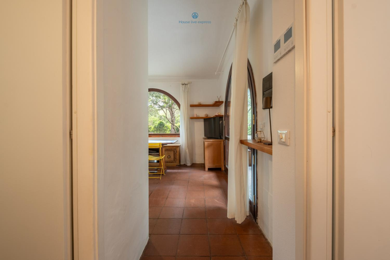 3, Villa Chia, Cagliari