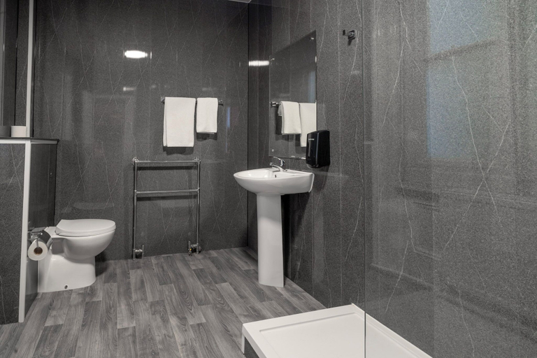 Bathroom 4, North Stafford Hotel Town Centre, Stoke-on-Trent