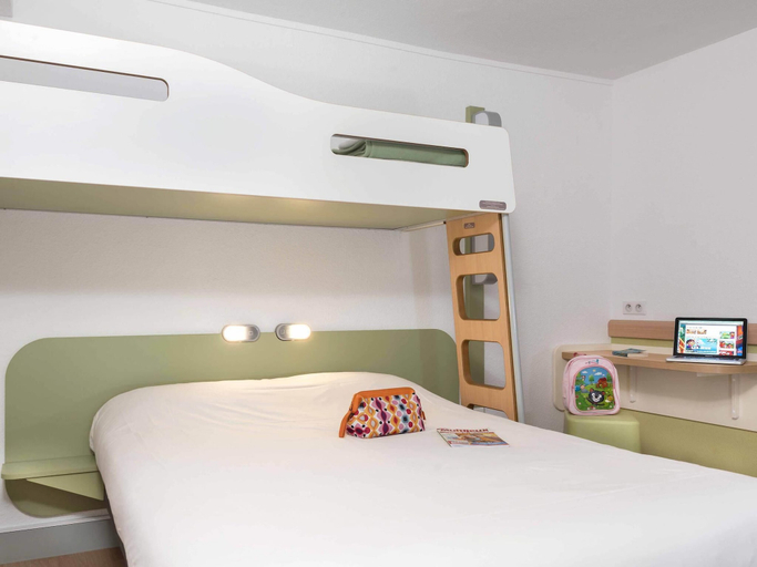Bedroom 4, ibis budget Béziers Est La Giniesse, Hérault