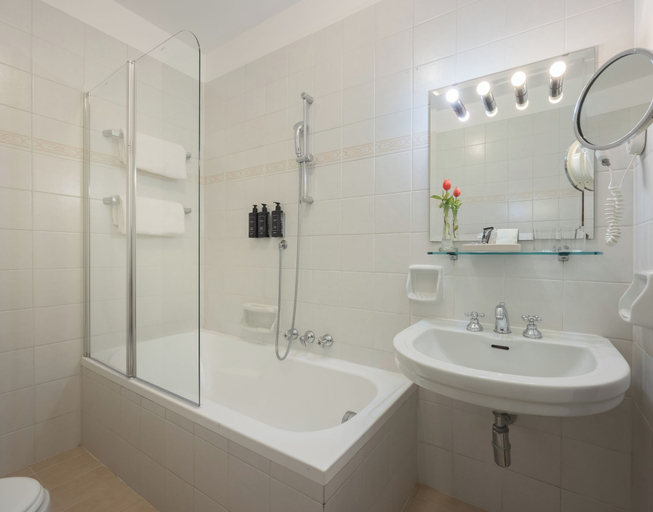 Bathroom 5, Aldrovandi Residence City Suites, Roma