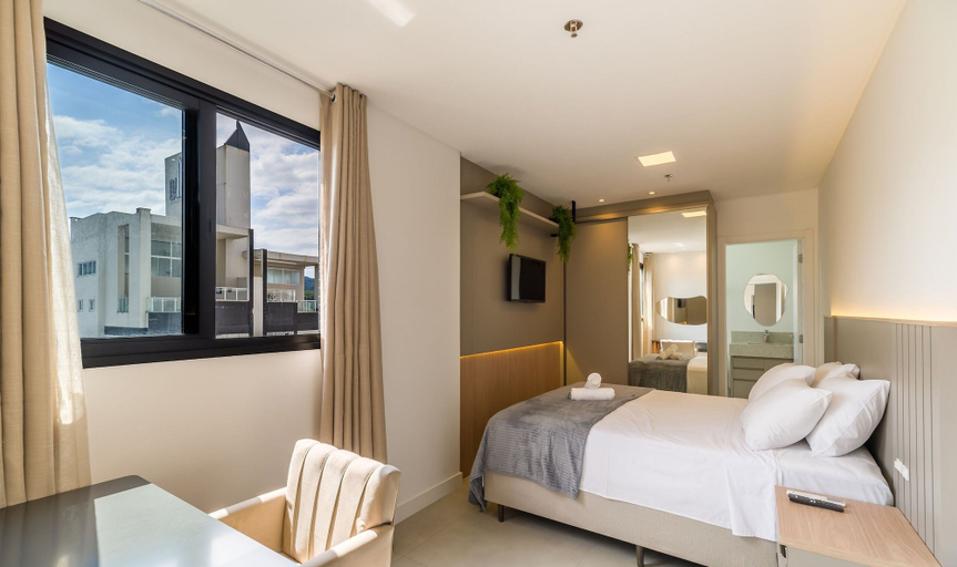 Others 4, MHF III Apts Variados a 280m da Praia em Itapema, Itapema