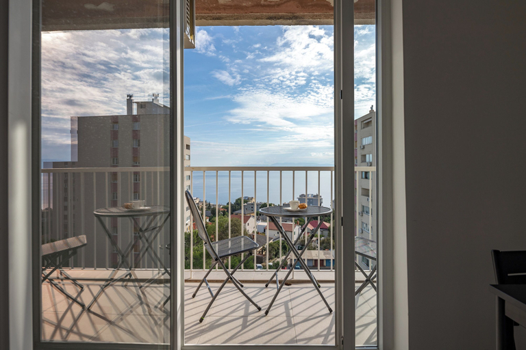 Outdoor dining 4, City Seaview Apartment Vigo, Rijeka