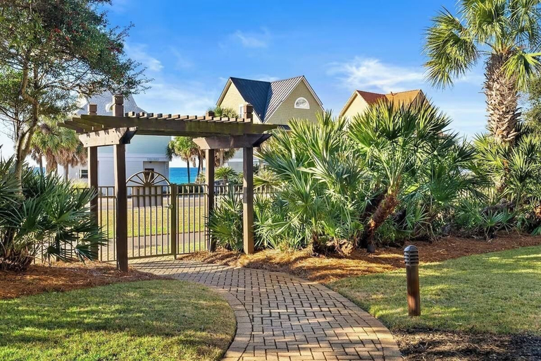 Others 4, Beach Resort 514, Walton