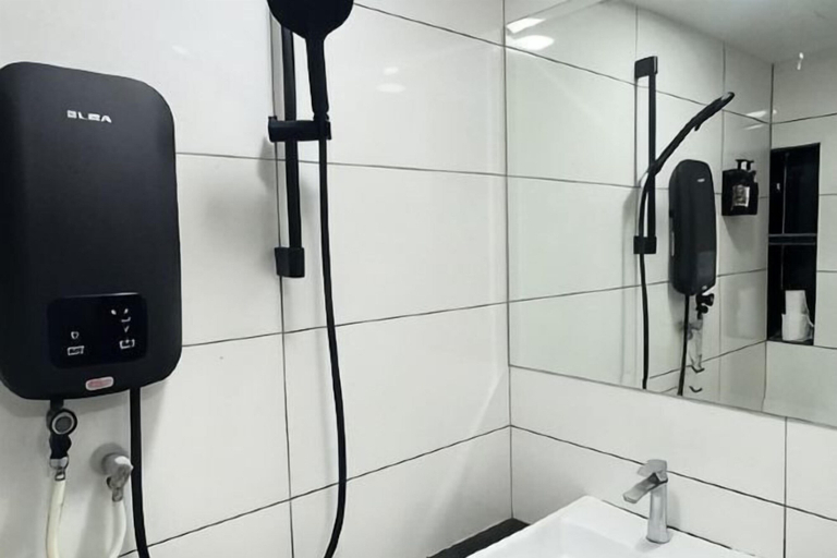Bathroom 5, E-Hotel @ Kulim, Kulim