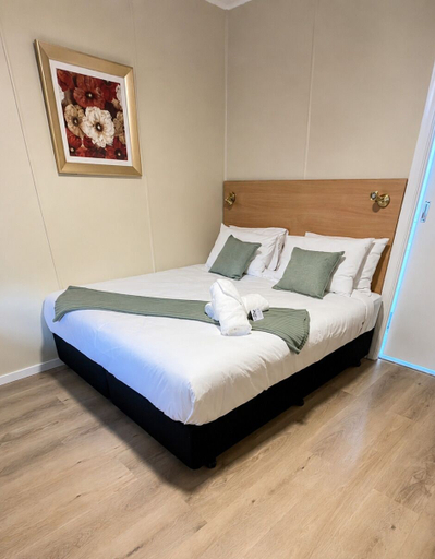 Bedroom 1, Murrurundi Motel, Upper Hunter Shire