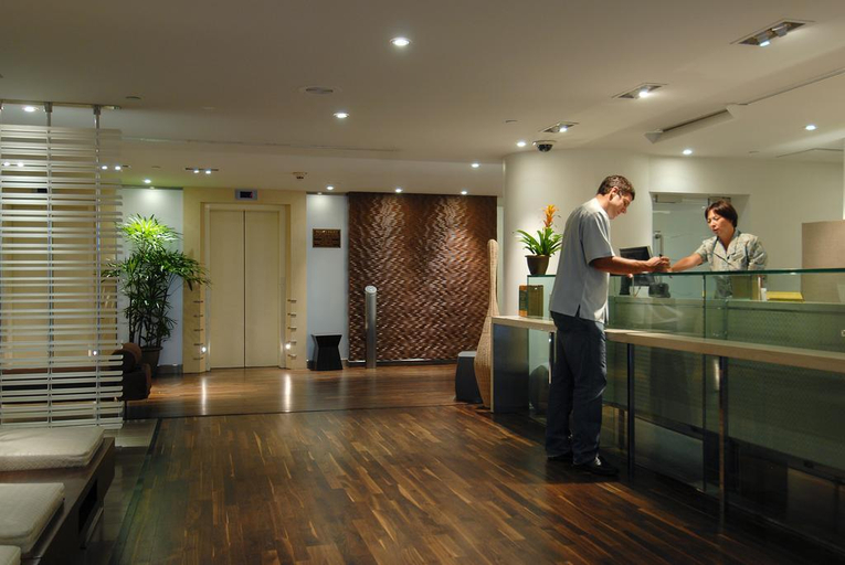 Public Area 4, Hotel La Croix, Honolulu
