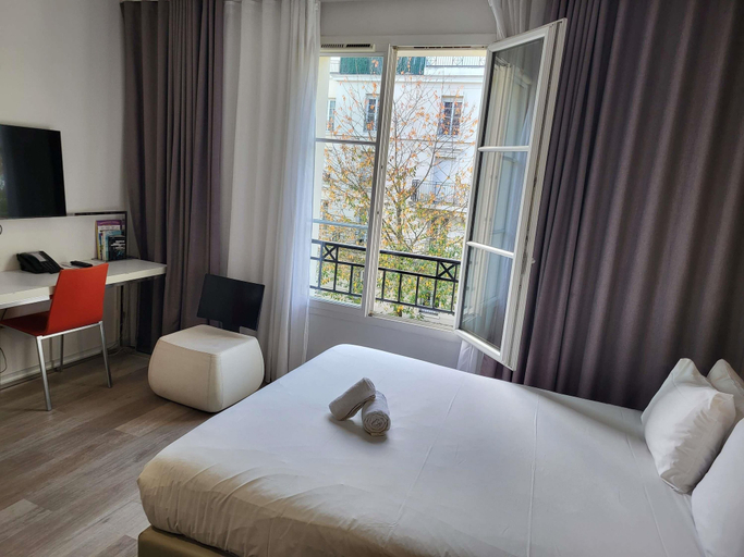 Bedroom 3, Aparthotel Adagio Serris - Val d'Europe, Seine-et-Marne