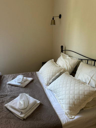 Bedroom 2, Dvali, Tbilisi