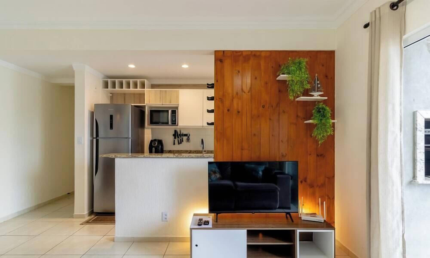 Interior, Apt w/ BBQ Near the Beach in Ingleses Ict0104b, Florianopolis