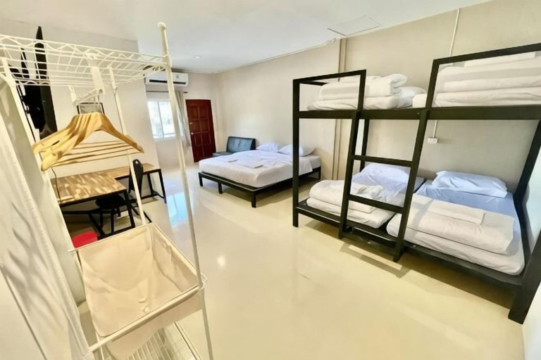 Room 3, Lamoon 90s, Hat Yai