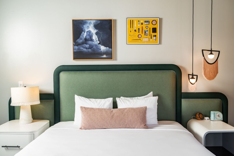 Bedroom 3, Canvas Hotel Dallas, Dallas