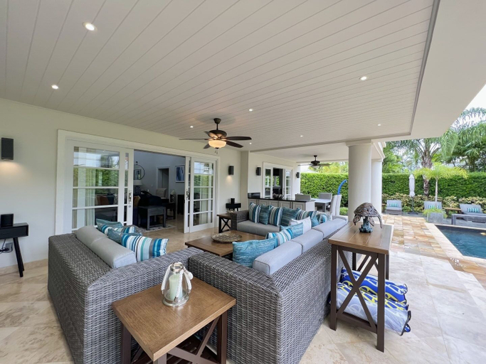 Living area 2, Villatre 2 Bedroom Villa