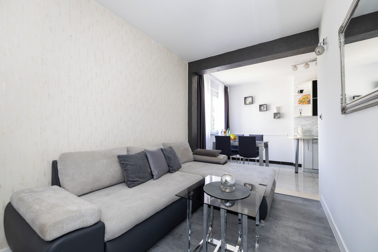 Others 5, Cool Cozy Apartment, Split