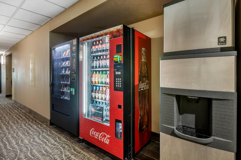 Food & Drinks 5, Comfort Inn Story City, Story