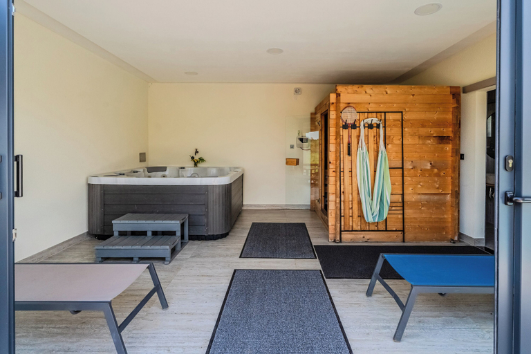 Indoor spa tub, Secluded Pool House Kupa /w Sauna & Jacuzzi, Karlovac