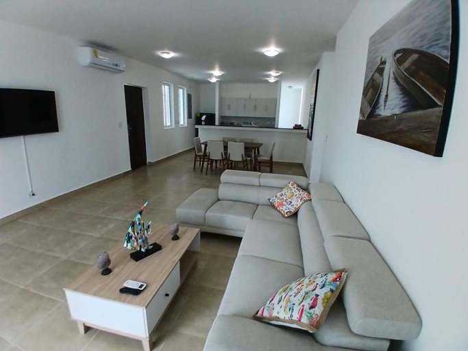 Others 5, Terrazas Villas Playa Blanca, Reservas 6328-9739, Antón