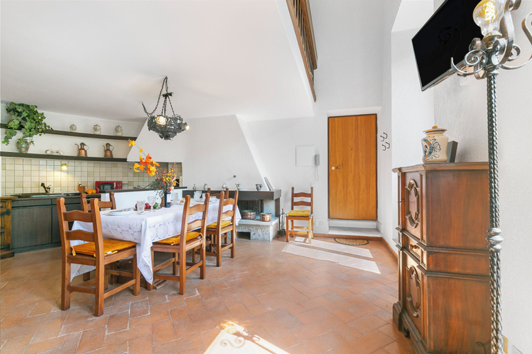 Dining 3, Albert's Castle Apt, Verbano-Cusio-Ossola