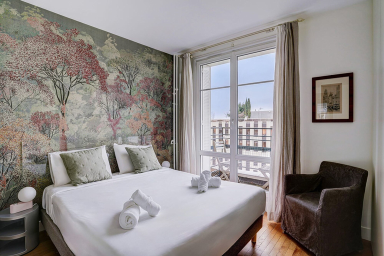 Room 4, Bright Etoile Bright 2 bed Close to Eiffel Tower Arc the Triomphe et Champs Elysees, Paris