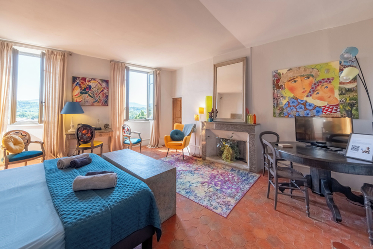 Bedroom 4, La vie de château, Drôme