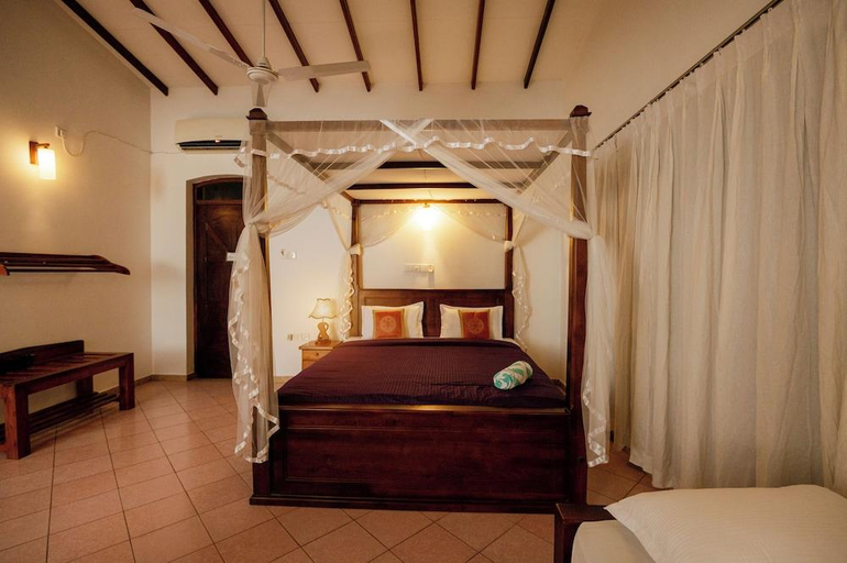 Bedroom 2, PRINCE BEACH HOTEL BENTOTA, Bentota