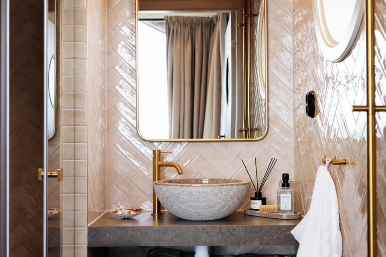 Bathroom 3, Strandflickornas Husen vid Havet, Lysekil