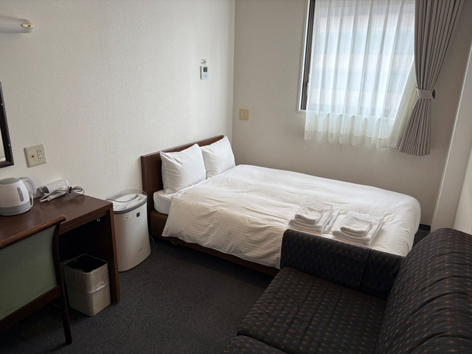 Bedroom 5, Hotel Green Arbor, Sendai
