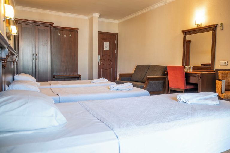 Bedroom 4, Marmaris Alkan Hotel, Marmaris