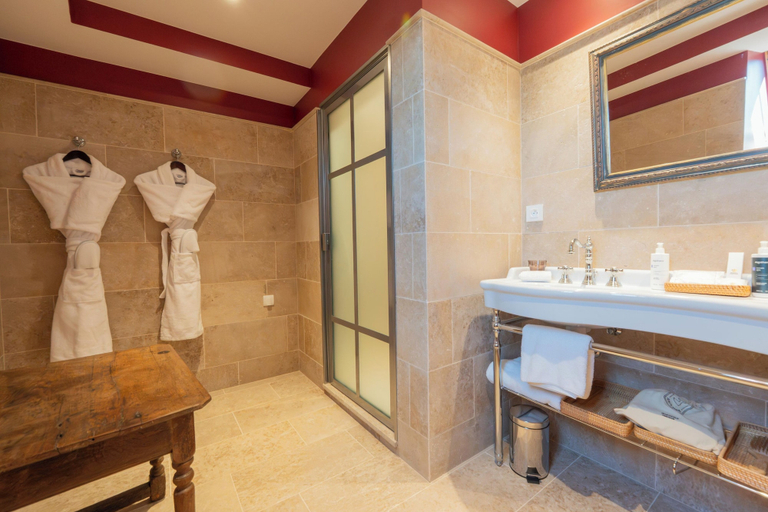 Bathroom 4, Chateau Sainte Sabine, Côte-d'Or