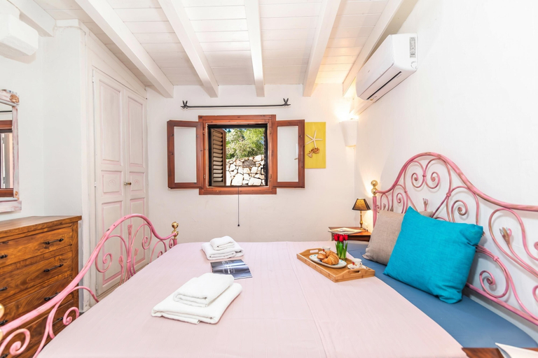 Room 3, Villa Maestrale 100m From Beach, Olbia-Tempio