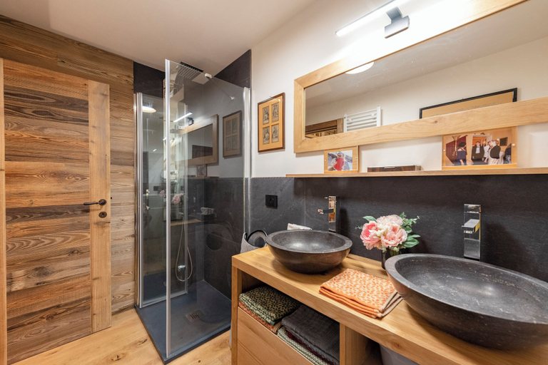 Bathroom 2, Beautiful Flat In Courmayeur, Aosta