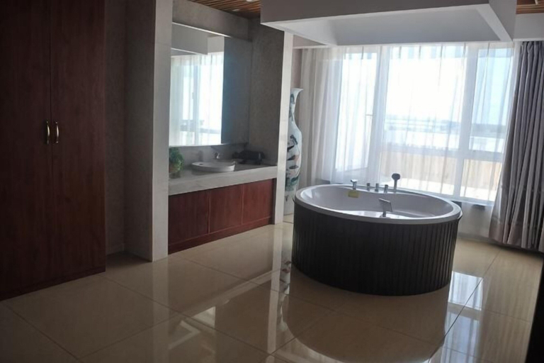 Bathroom 4, Tianyuan Jibushi Hot Spring Hotel, Anshan