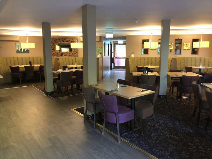Food & Drinks 5, The Gulliver's Hotel, Warrington