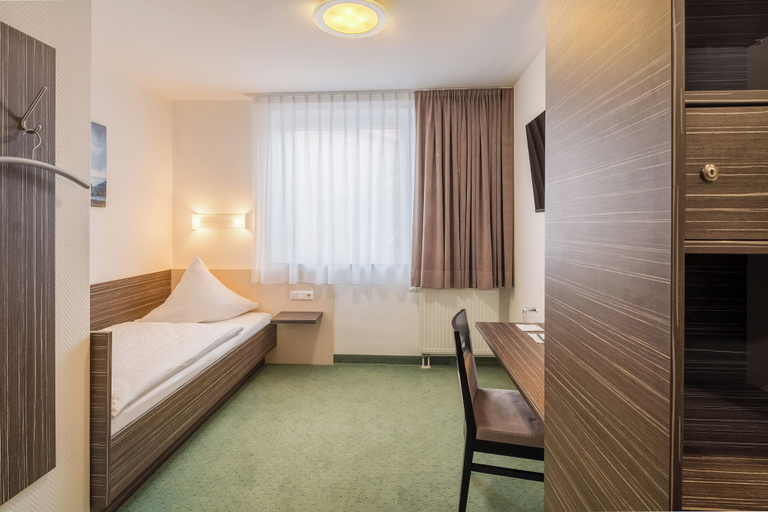 Bedroom 4, Hotel zur Post, Region Hannover