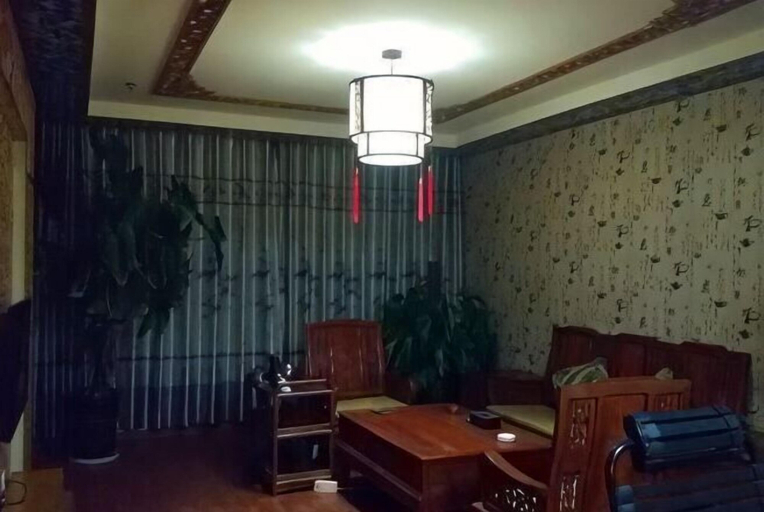 Others 5, Luntai Jufu Hotel, Bayin'gholin Mongol