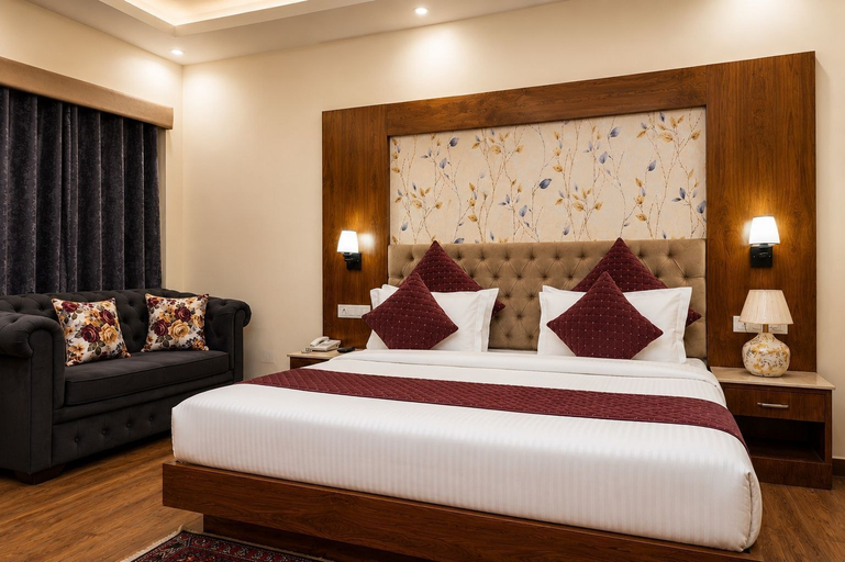 Bedroom 2, Hotel Nuri's Mountain Glow, Dehradun
